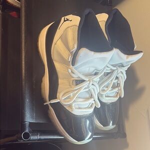 Jordan Sneakers in Black and White